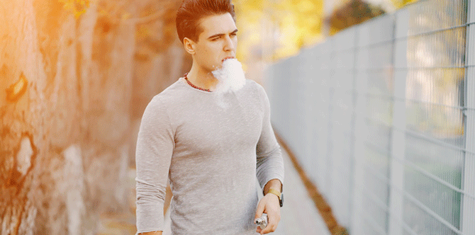 Vapeを吸える場所と吸えない場所の違いとは 飲食店はダメ メンジム Vapeを吸える場所と吸えない場所の違いとは 飲食店はダメ メンジム